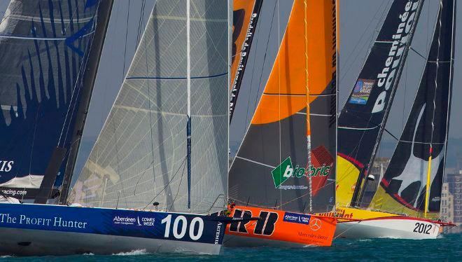 It was tight racing throughout for the IMOCA 60 fleet in 2013 - 2015 AAM Cowes Week – Artemis Challenge © Lloyd Images